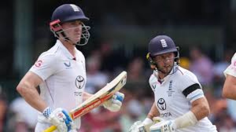 সিডনিতে রুট-ব্রুকের প্রতিরোধের পর প্রতিকূল আবহাওয়ার দাপট